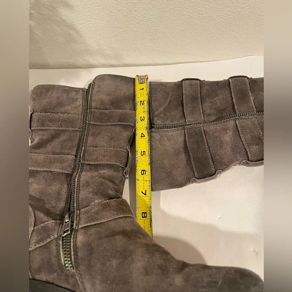 Born “Felicia” Taupe Knee-High Suede Boots Distressed w Tie Back | Like New